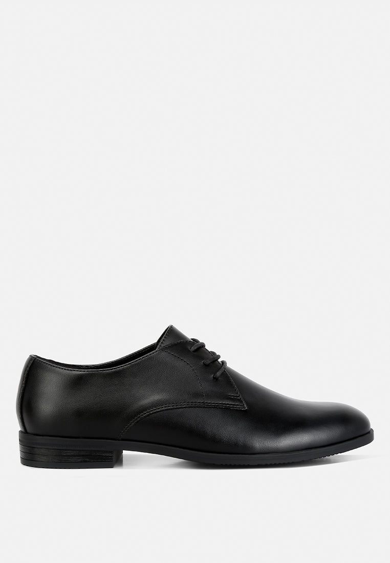 Black Finch men's minimalist derby shoes by London Rag with sleek design and smooth leather finish, suitable for formal or casual wear.