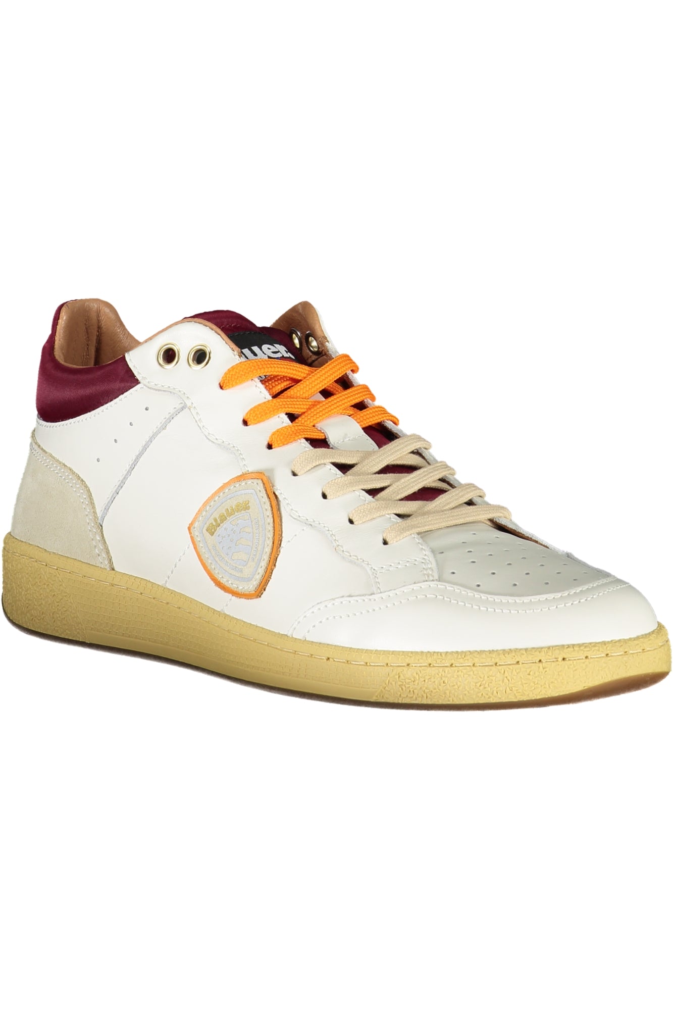 White Blauer men's sports sneakers with breathable fabric and cushioned soles, designed for active wear and casual style.